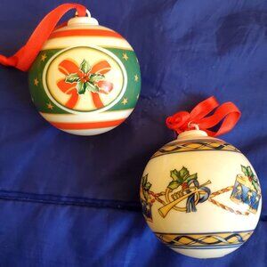2 Vtg Villeroy & Boch Ornaments Porcelain Traditional Nostalgic Collectible Gift